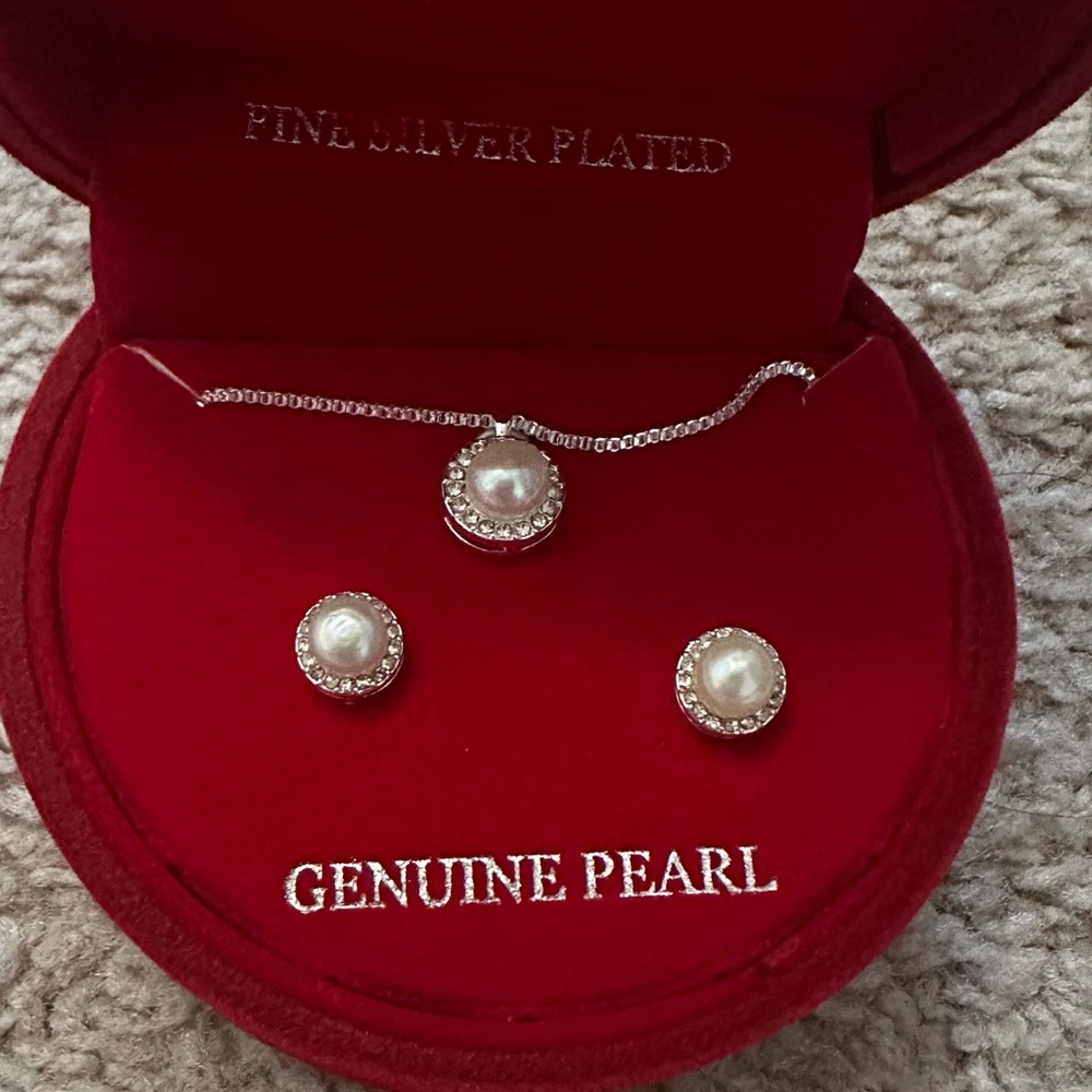🪴Genuine Pearl Silver Plated Jewelry Set